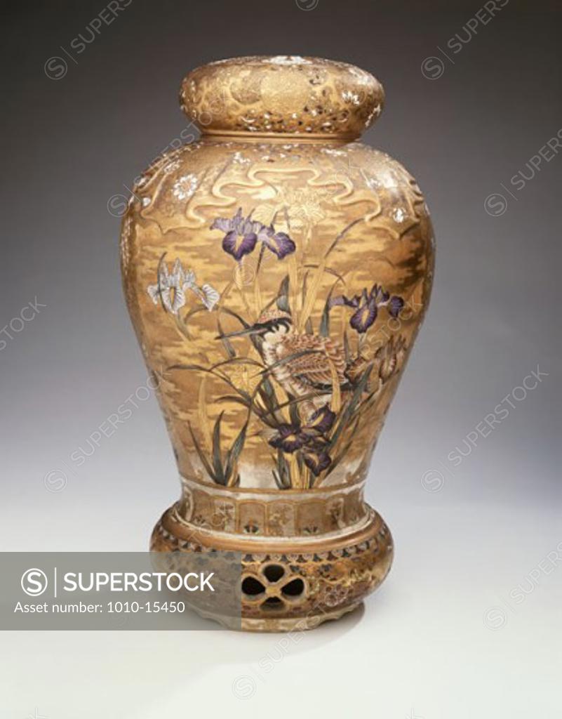 Stock Photo: 1010-15450 Satsuma Covered Jar Japanese Art 