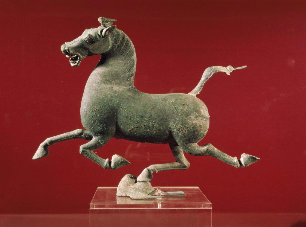 Running Horse, Right Rear Leg Balanced on a Swallow in Flight (Han Dynasty 206 B.C.-- 220 A.D.) Chinese art Bronze