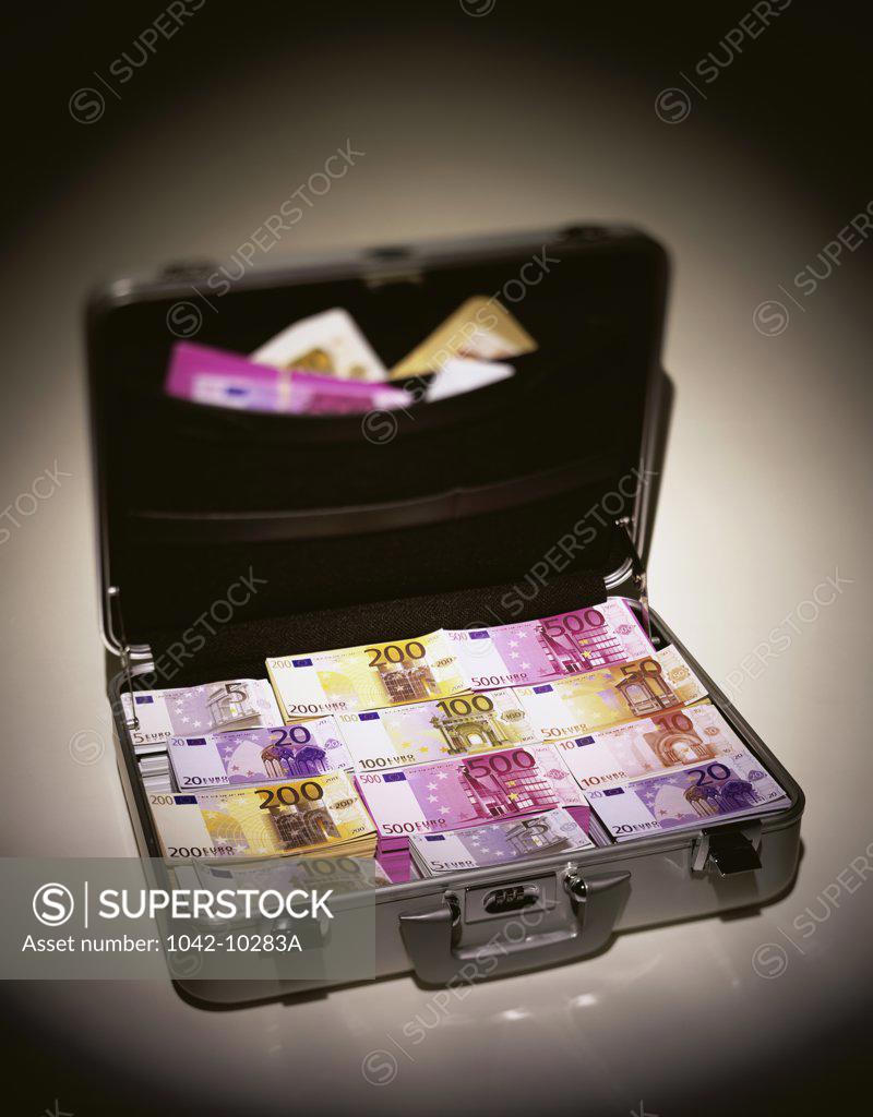 Stock Photo: 1042-10283A Close-up of euro banknotes in a briefcase