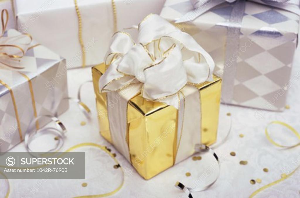Stock Photo: 1042R-7690B Close-up of a wrapped gift