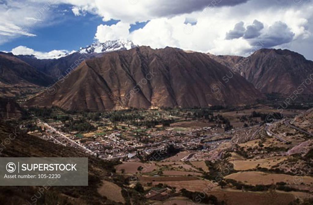 Stock Photo: 105-2230 High angle view of a village, Pisac, Urubamba Valley, Peru