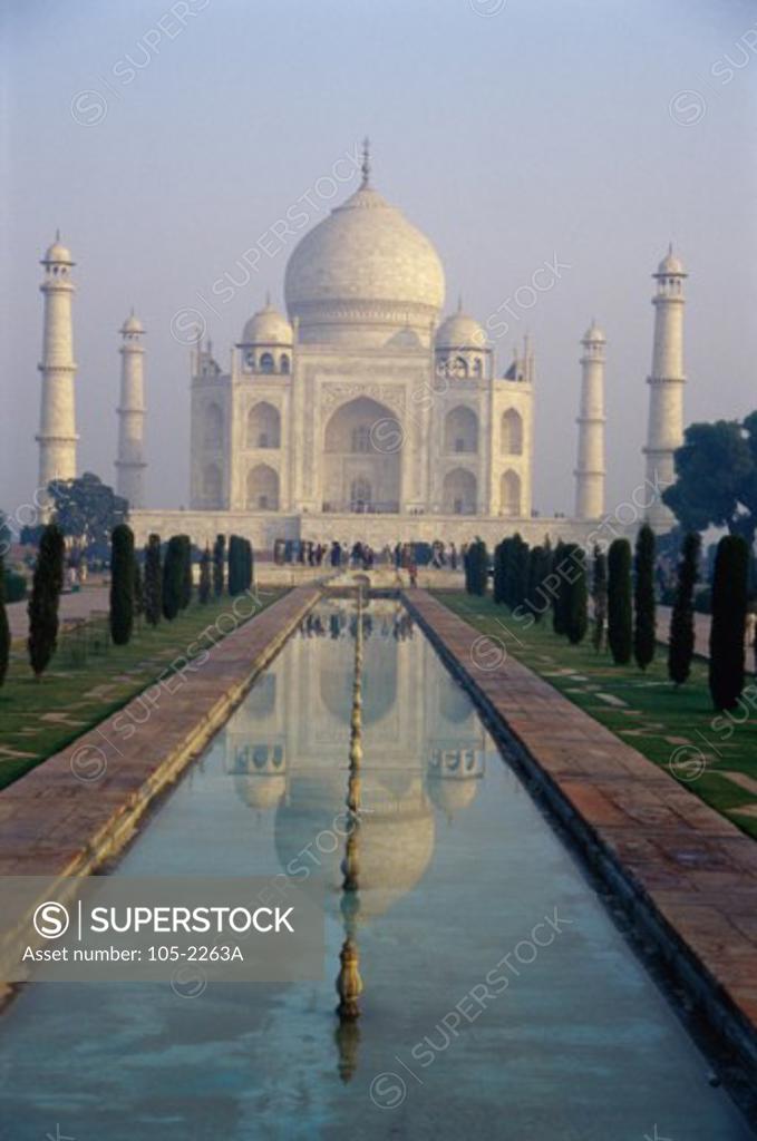 Stock Photo: 105-2263A Taj Mahal Agra India