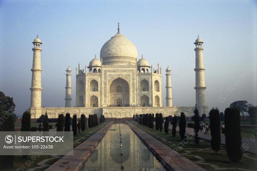 Stock Photo: 105-2263B Taj Mahal Agra India
