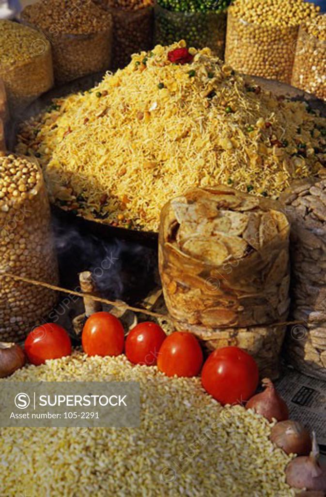 Stock Photo: 105-2291 Assorted savories at a market place, Delhi, India