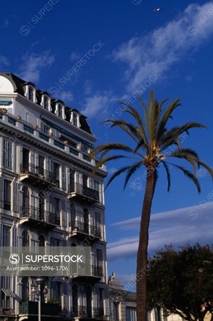 Stock Photo: 1096-1706 Low angle view of a building, Nice, France