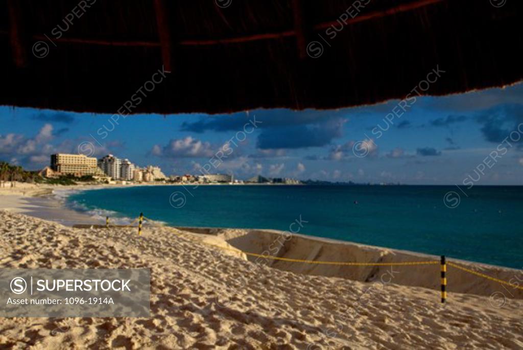Stock Photo: 1096-1914A Sand on the beach, Cancun, Mexico