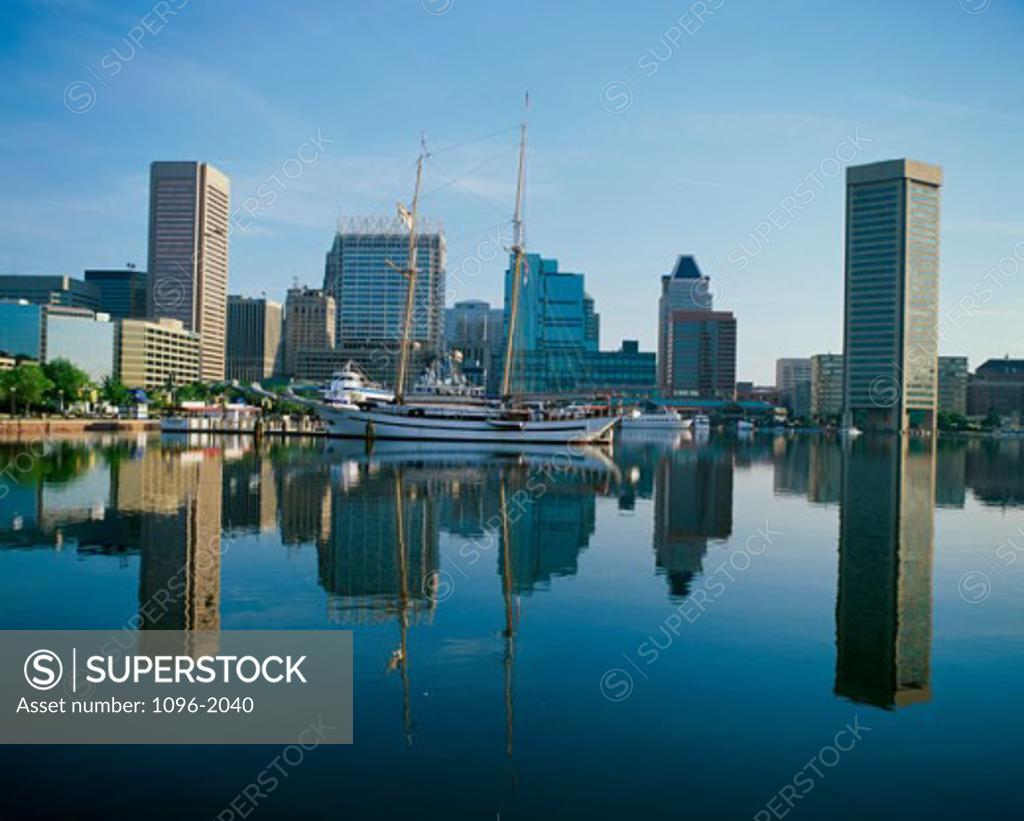 Stock Photo: 1096-2040 Inner Harbor, Baltimore, Maryland, USA