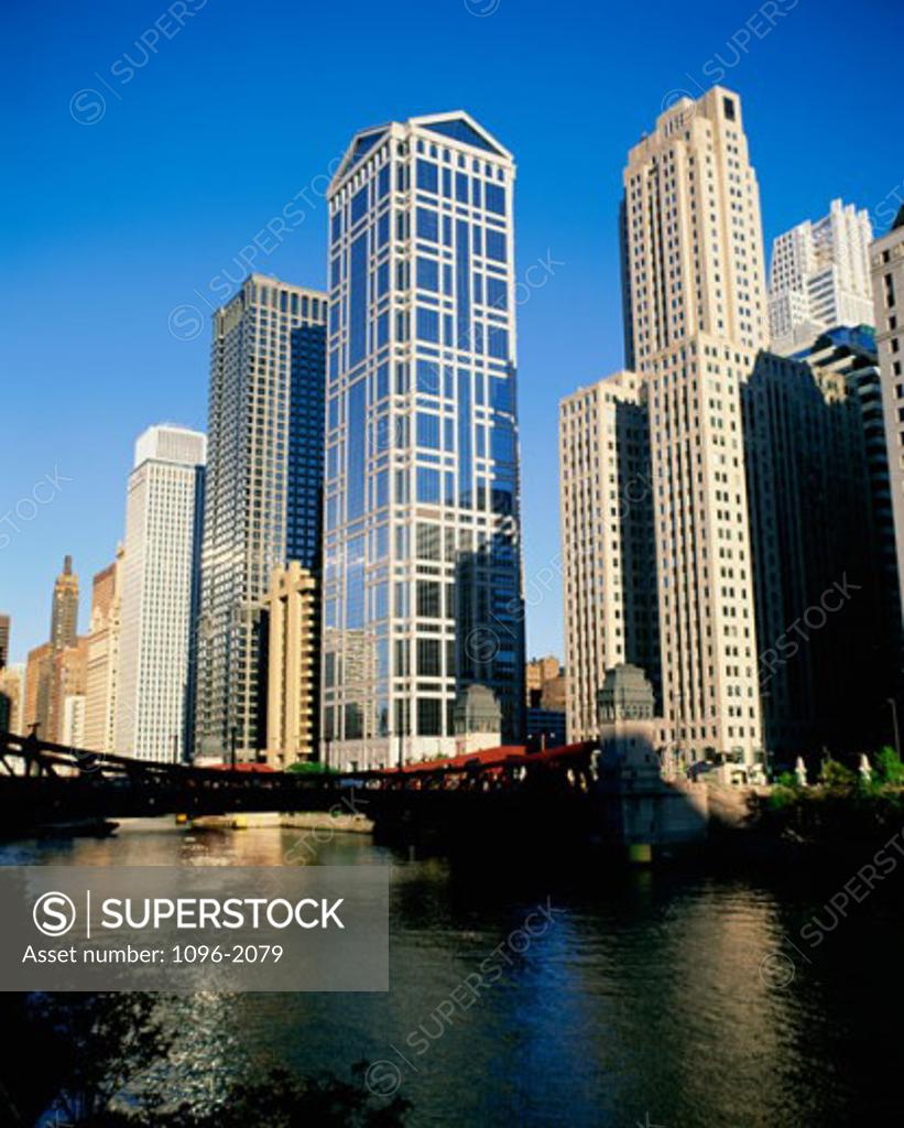 Stock Photo: 1096-2079 Buildings in a city, Chicago, Illinois, USA
