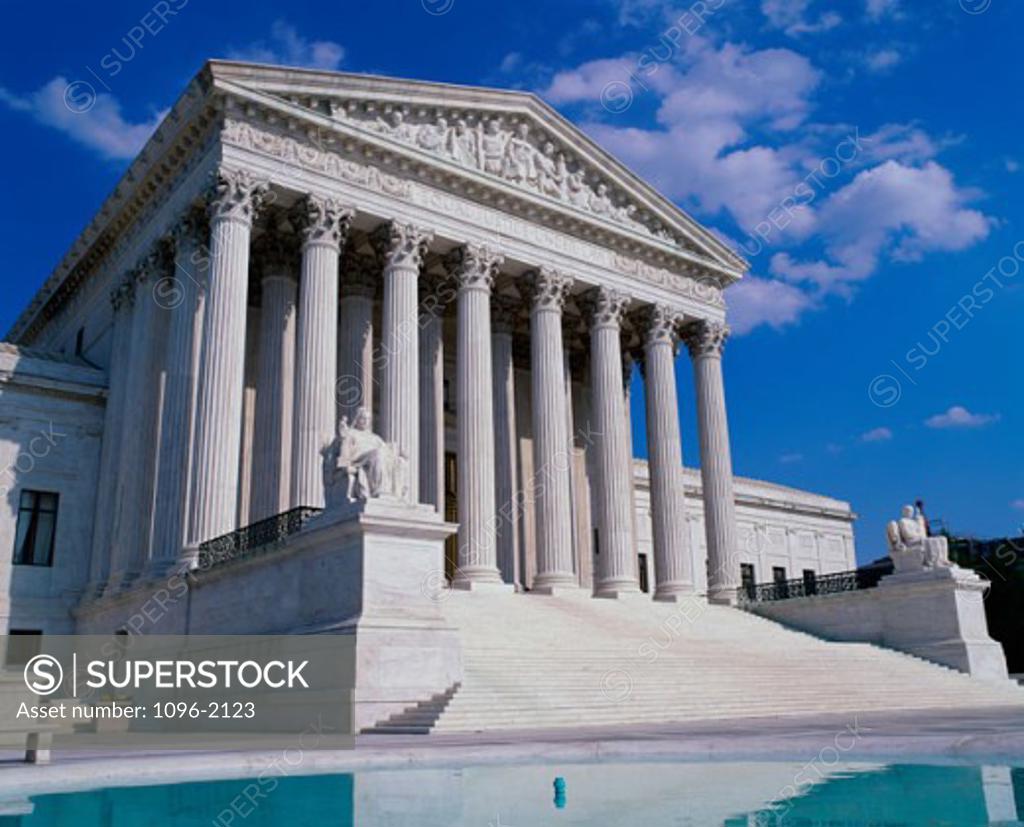 Stock Photo: 1096-2123 Facade of the U.S. Supreme Court, Washington, D.C., USA