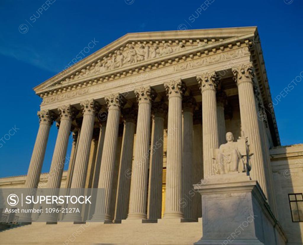 Stock Photo: 1096-2127A Facade of the U.S. Supreme Court, Washington, D.C., USA