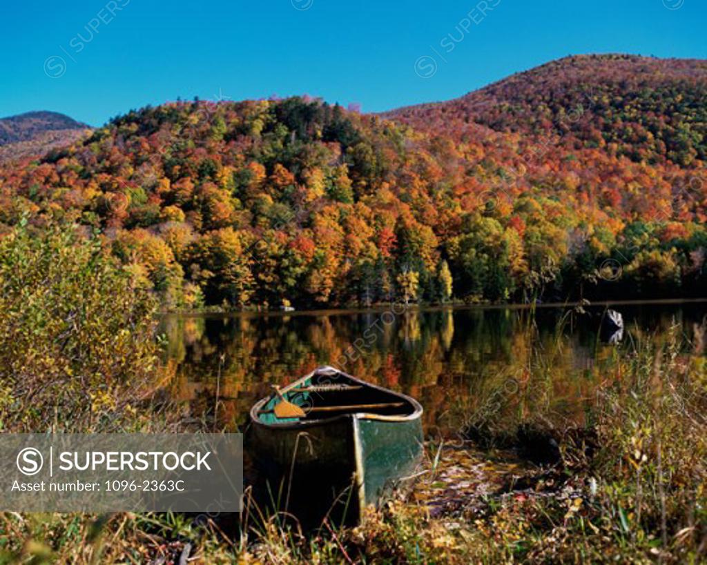 Stock Photo: 1096-2363C Canoe in a lake