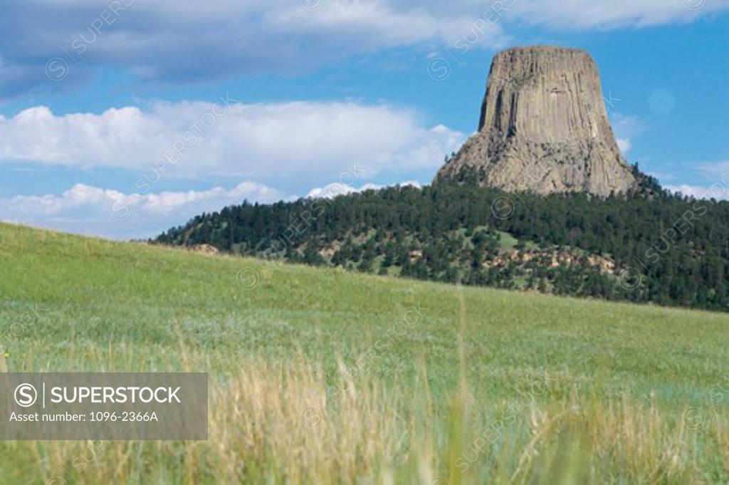Stock Photo: 1096-2366A Low angle view of Devil's Tower National Monument, Wyoming, USA