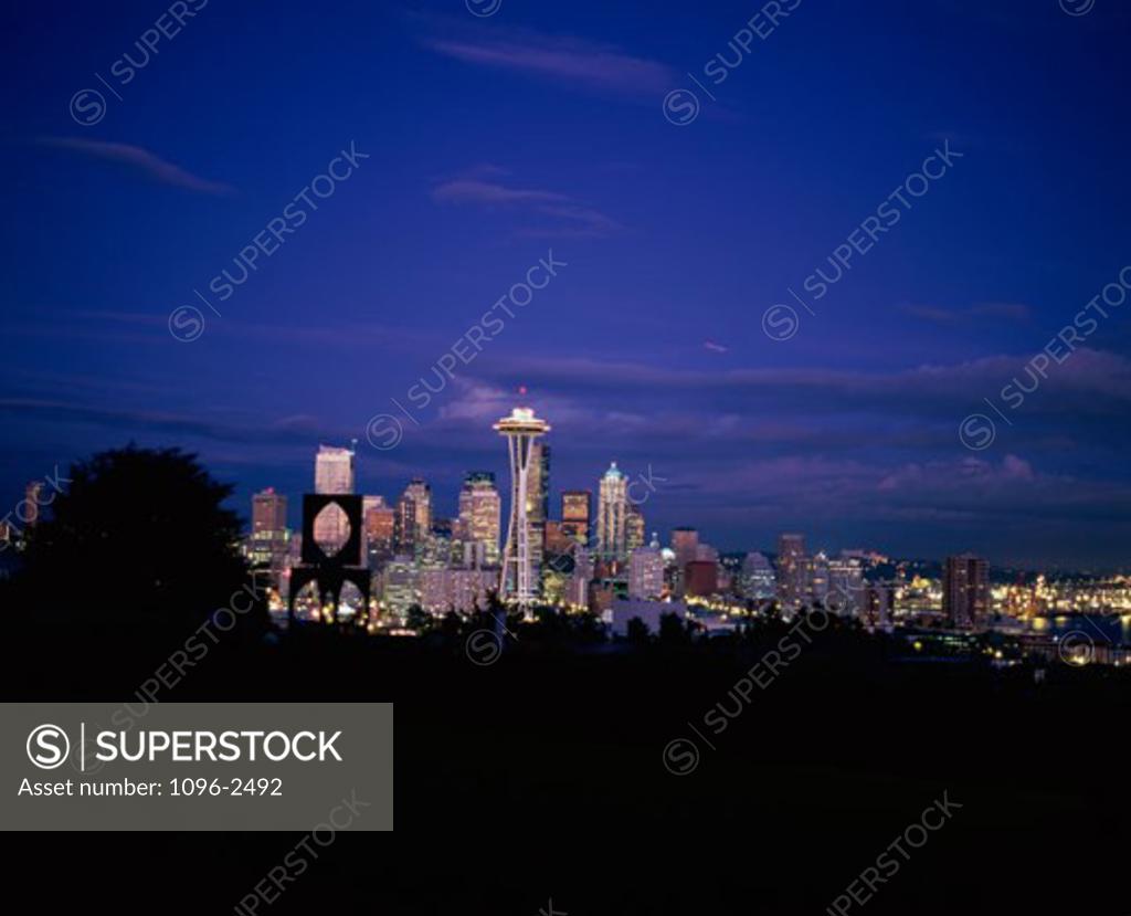 Stock Photo: 1096-2492 Skyline and Space Needle illuminated at night, Seattle, Washington, USA