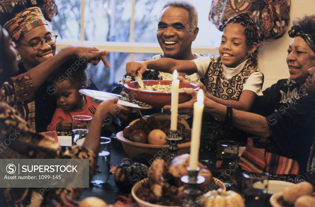 Stock Photo: 1099-145 Family at the dinner table