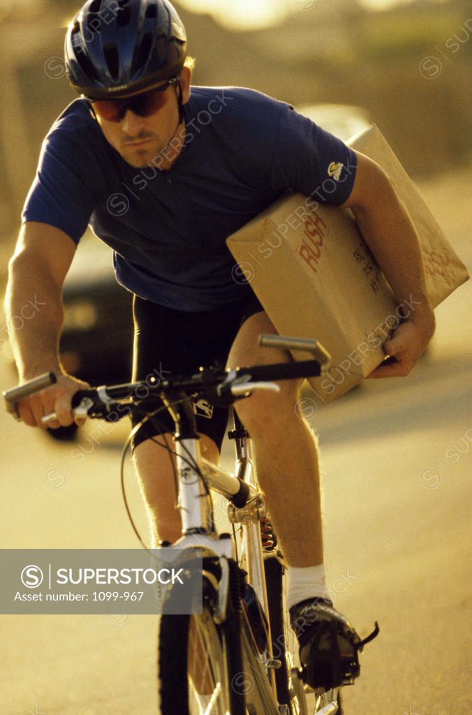 Stock Photo: 1099-967 Bike Courier