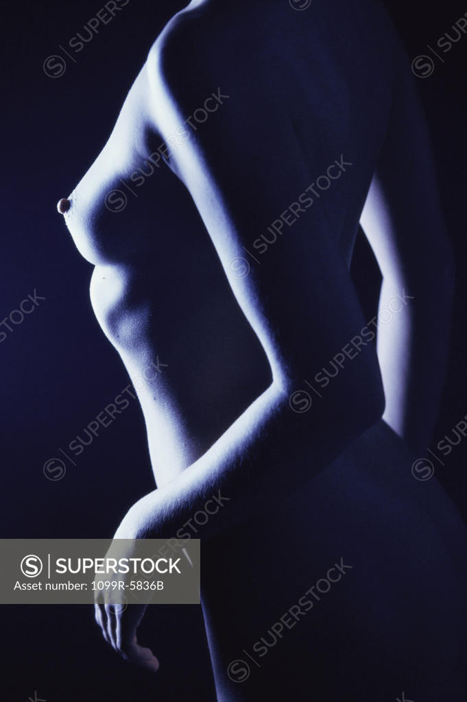 Stock Photo: 1099R-5836B Side profile of a naked young woman
