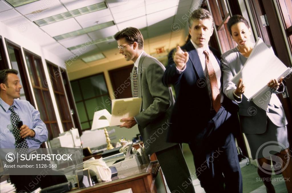 Stock Photo: 1128-168 Business executives in an office