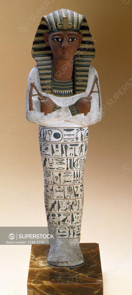 Stock Photo: 1158-1779 Sculpture of Ramses IV, France, Paris, Musee du Louvre