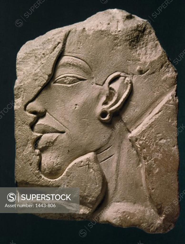 Stock Photo: 1443-806 Akhenaton (Amenhotep IV), Egyptian Pharaoh (1364-1347 BCE)  Artist Unknown Limestone Staatliche Museen Preussischer Kulturbesitz,  (Agyptisches Museum und Papyrussammlung), Berlin, Germany
