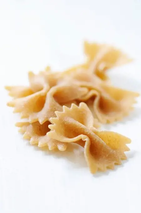 Wholemeal farfalle pasta