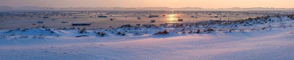 Ice floes on the North Sea, List, island Sylt, the North Frisians, Schleswig - Holstein, Germany,