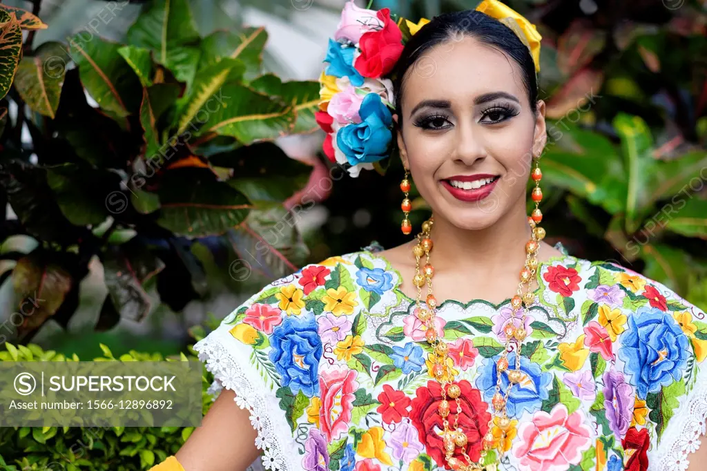 Young in traditional Mexican outfit. Puerto Vallarta, Jalisco, Mexico. Xiutla Dancers - a folkloristic Mexican dance group in costum... - SuperStock