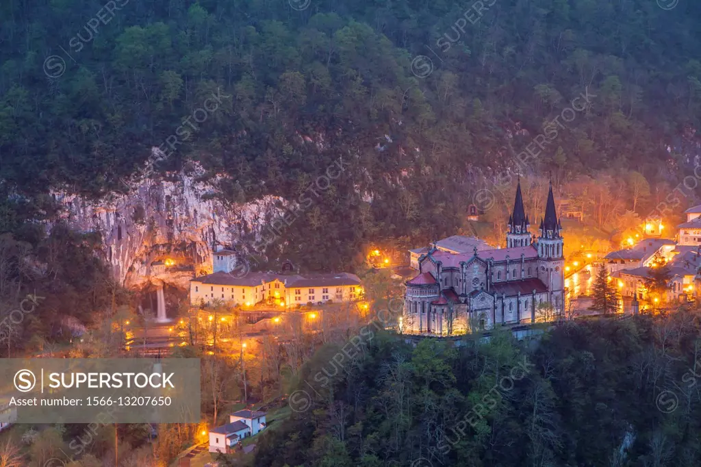 Asturias, Santuario de Covadonga, GTMDreams Photos