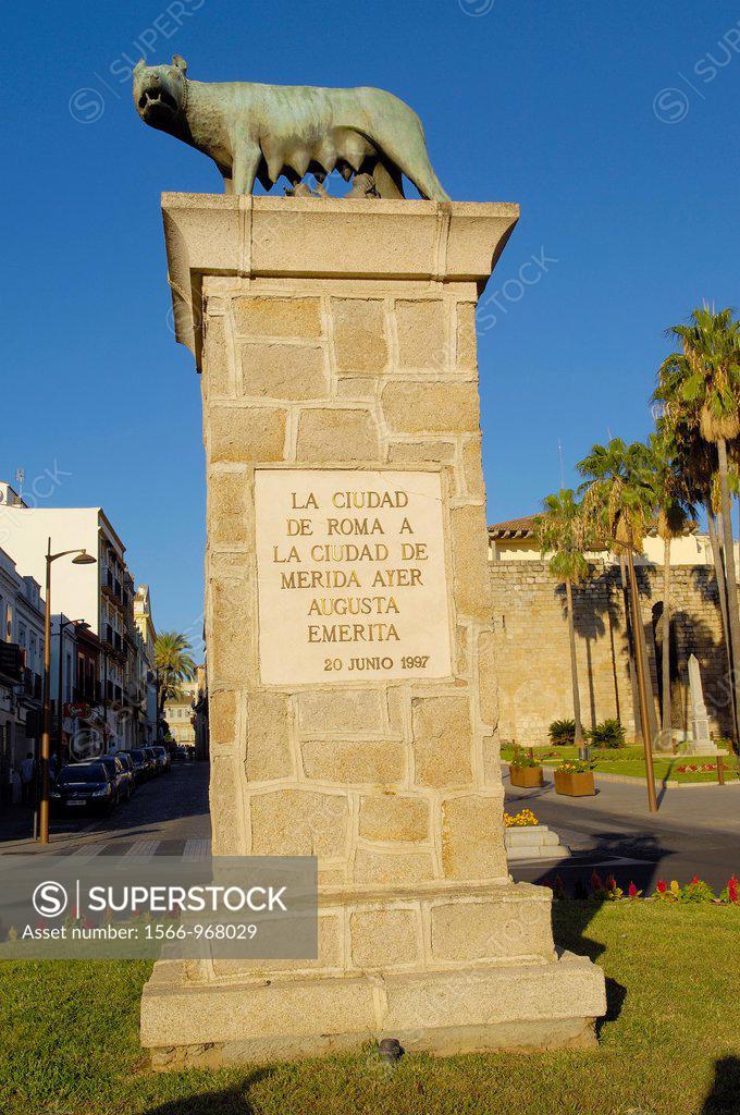 Romulus and Remus monument, Merida, Badajoz province, Extremadura, Ruta ...