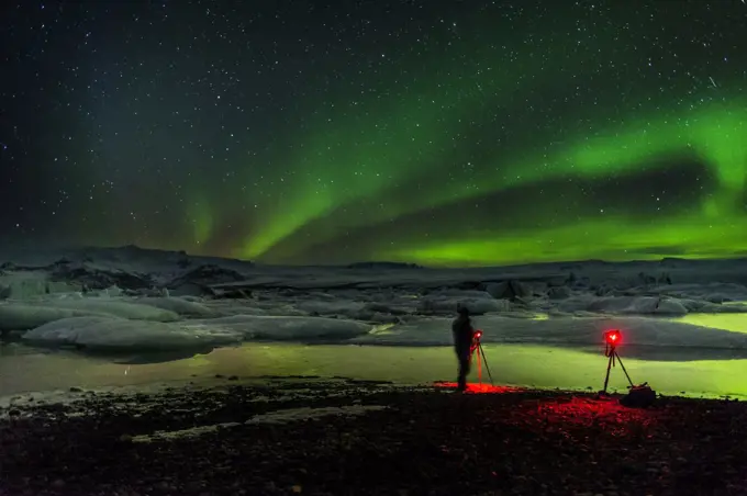 Photographing the Aurora Borealis or Northern lights,  Jokulsarlon, Breidamerkurjokull, Vatnajokull Ice Cap, Iceland 