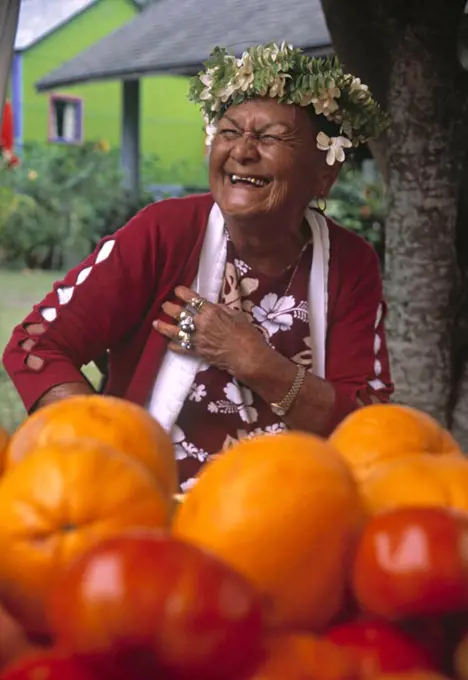 Portrait of old woman, Cook Islands