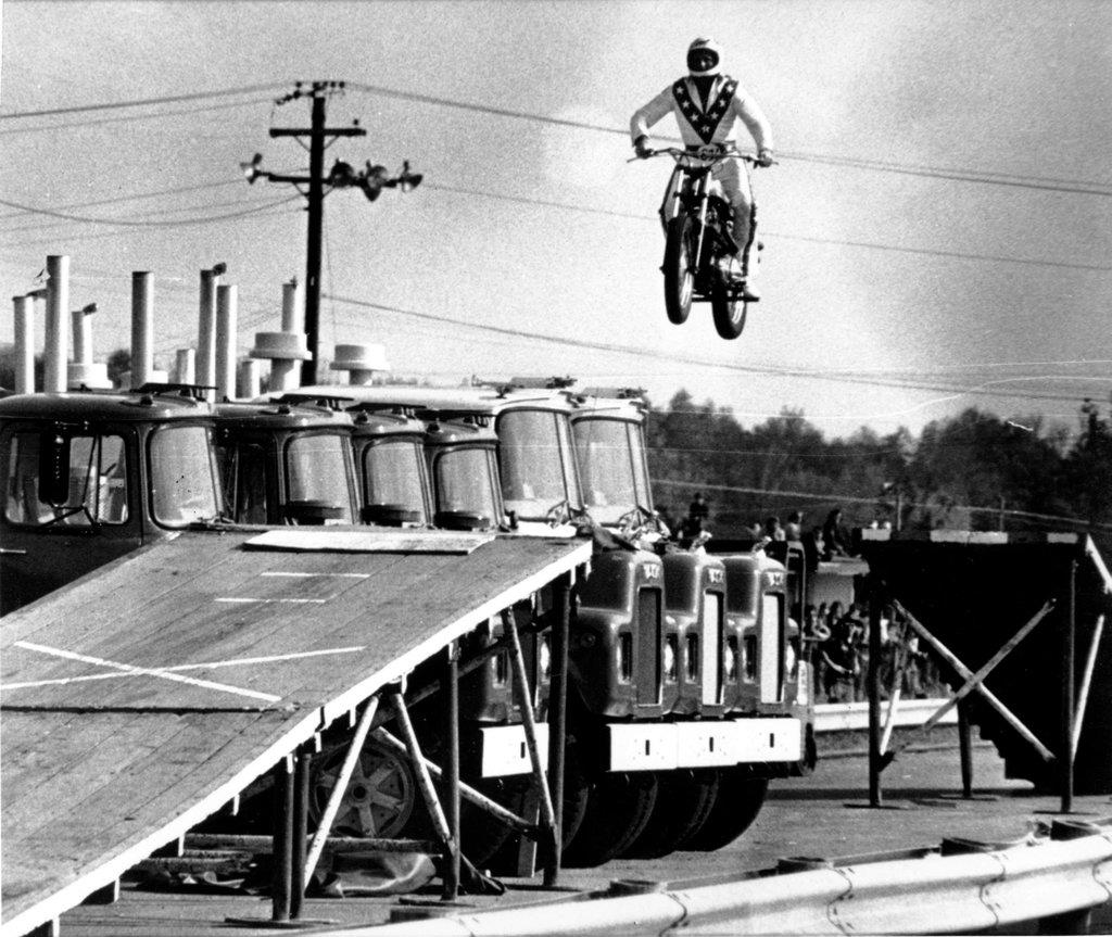 Evel Knievel was an American daredevil, painter, entertainer, and international icon. In his career he attempted over 75 ramp-to-ramp motorcycle jumps between 1965 and 1980, and in 1974, a failed jump across Snake River Canyon in the Skycycle X-2, a steam-powered rocket. The over 433 broken bones he suffered during his career earned him an entry in the Guinness Book of World Records as the survivor of 'most bones broken in a lifetime'