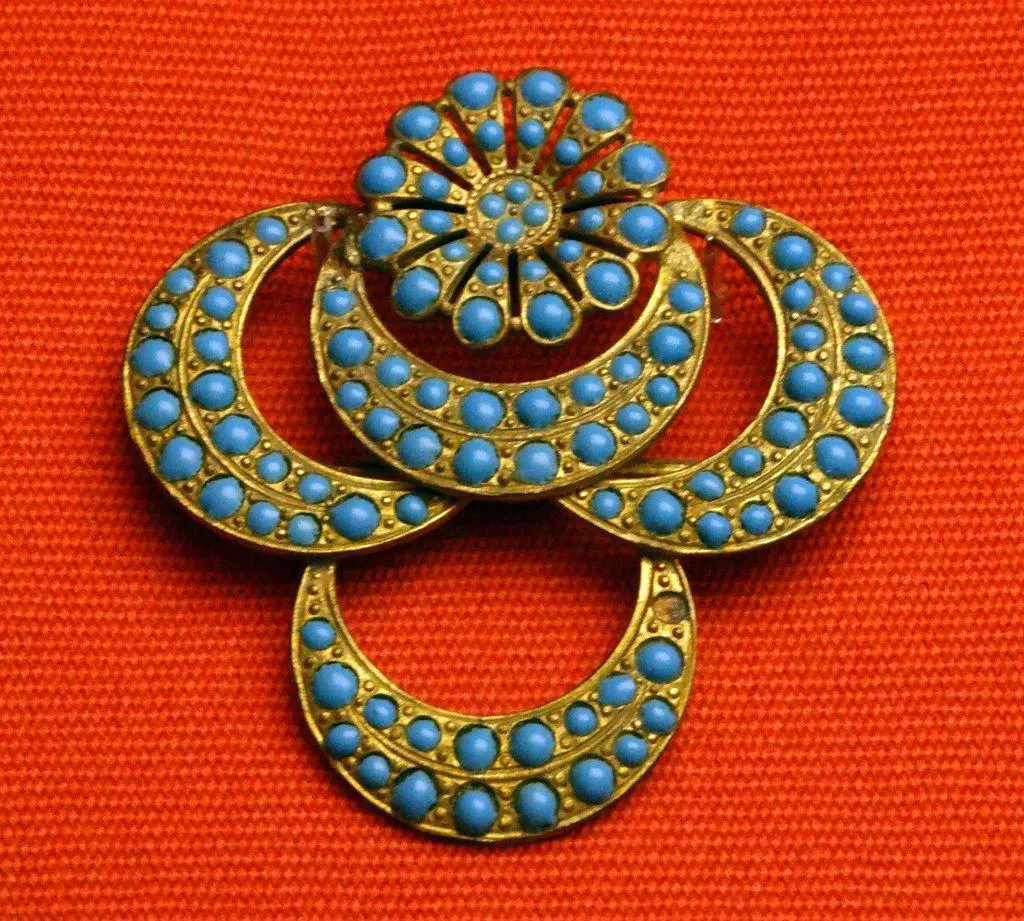 Amulet from a collection of Algerian, Italian and Tunisian amulets. Amulets such as this would have been kept in the home or worn on the body in order to provide protection against evil spirits or in order to help cure ill health.