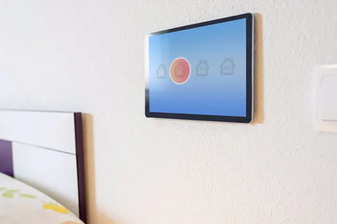 House icon on home automation device