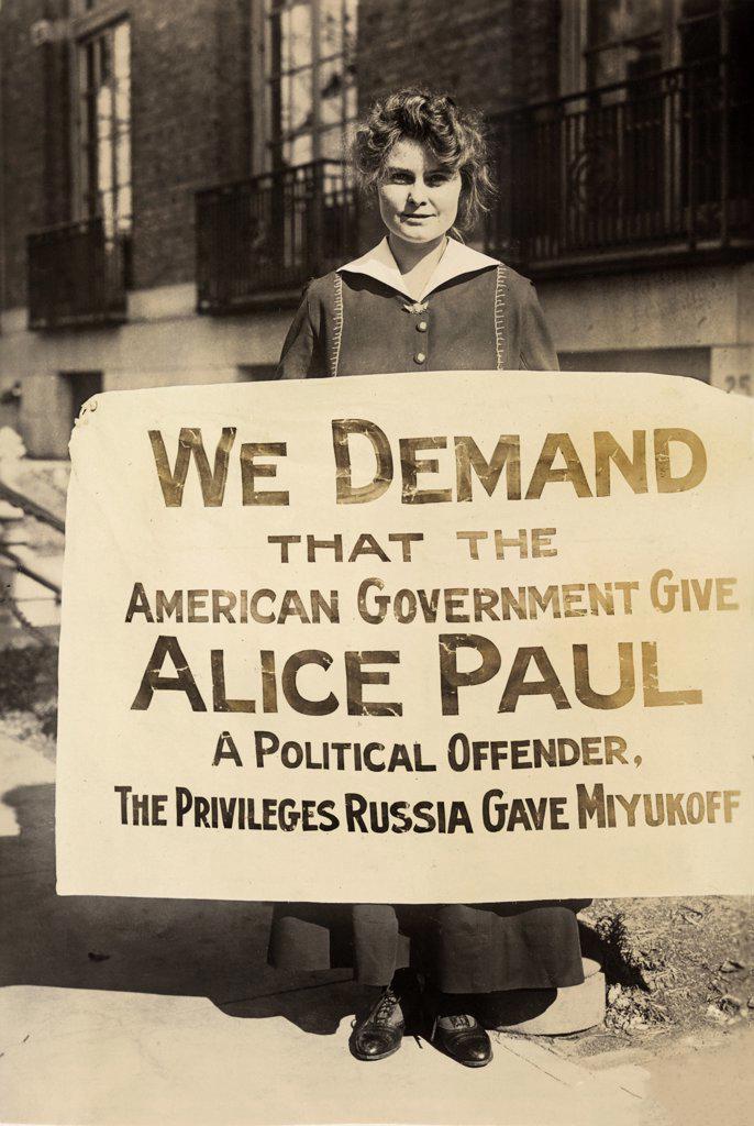 Lucy Branham, American Suffragist, protesting Political Imprisonment of Alice Paul, Washington, D.C., USA, Harris & Ewing, 