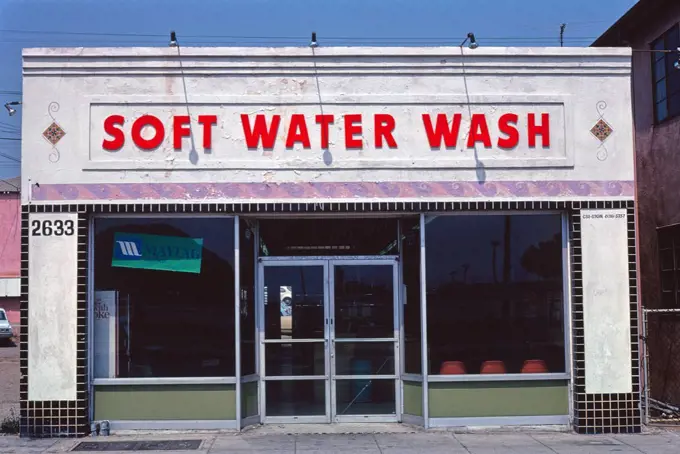 Soft Water Wash, Main Street, Ocean Park, California, USA, John Margolies Roadside America Photograph Archive, 1976