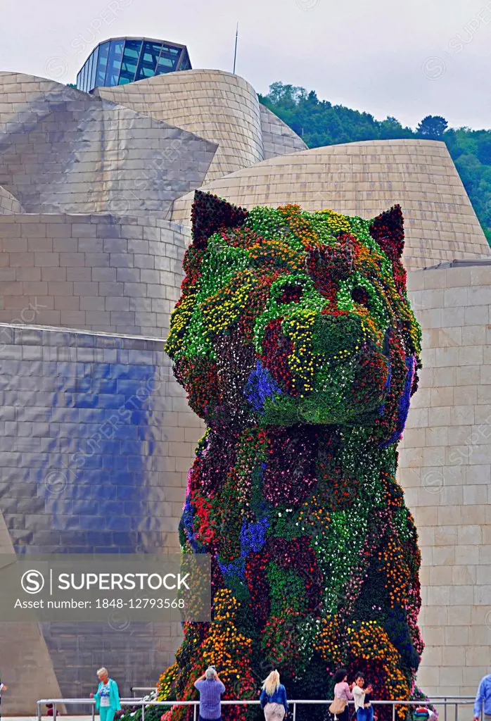 Puppy, sculpture by Jeff Koons in front of Guggenheim Museum, Bilbao, Basque Country, Spain