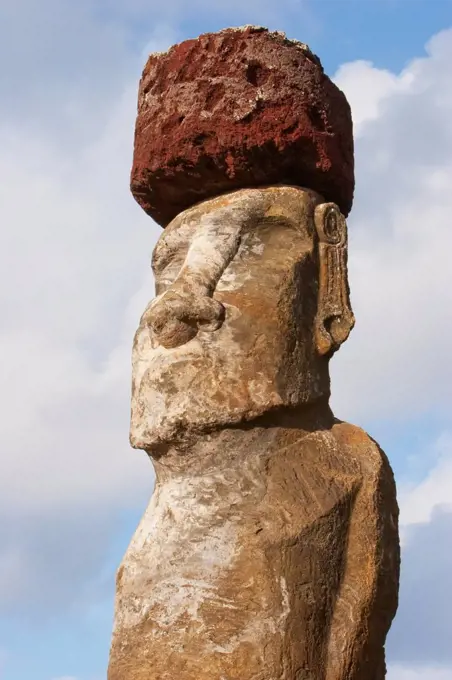 Moai With Pukau (Stone Hat), Restored By Archaeologist Claudio Cristino, At Ahu Tongariki At Dawn, Rapa Nui (Easter Island), Chile