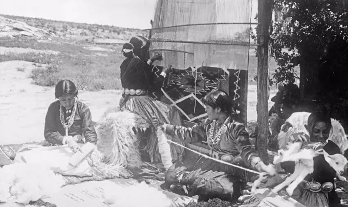 Navajo Indians, Arizona ca. between 1910 and 1925.