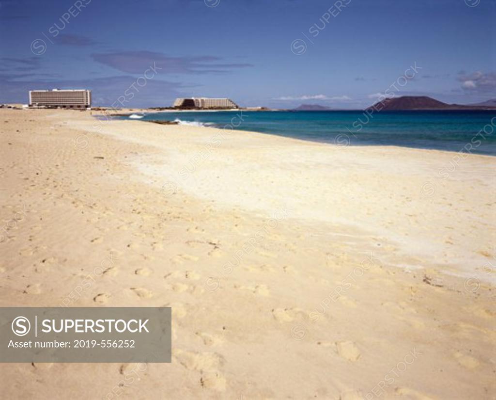 Stock Photo: 2019-556252 Corralejo Beach Fuereteventuera Canary Islands, Spain