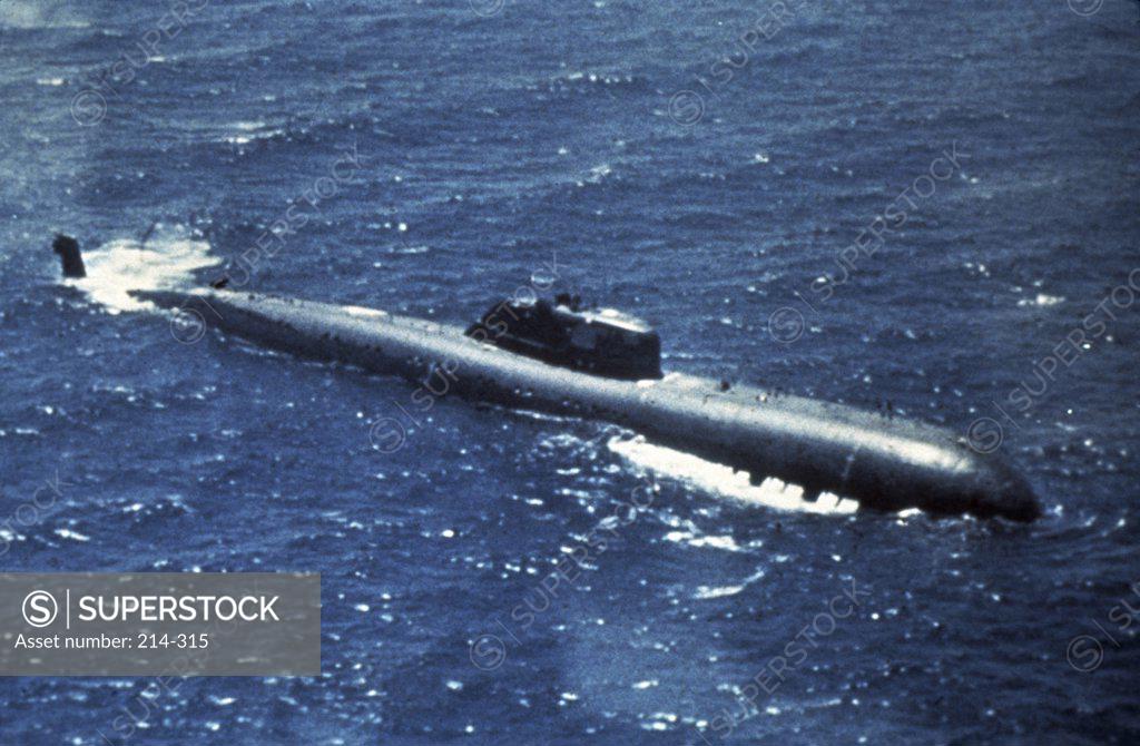 Stock Photo: 214-315 Soviet Victor 1 Class Nuclear-Powered Attack Submarine