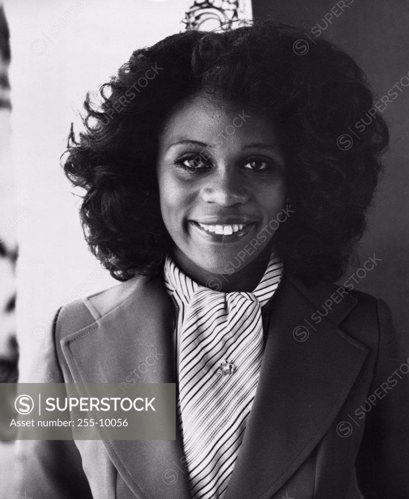 Stock Photo: 255-10056 Portrait of businesswoman smiling