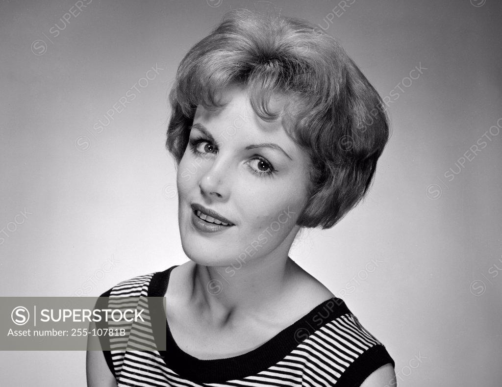 Stock Photo: 255-10781B Portrait of a young woman