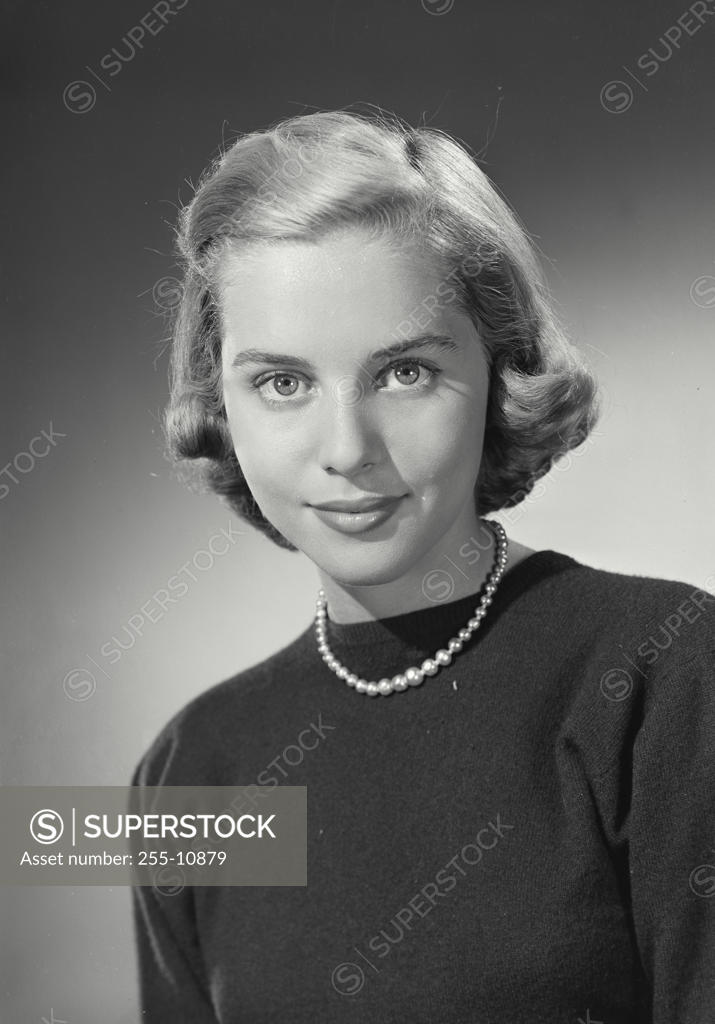 Stock Photo: 255-10879 Portrait of a young woman