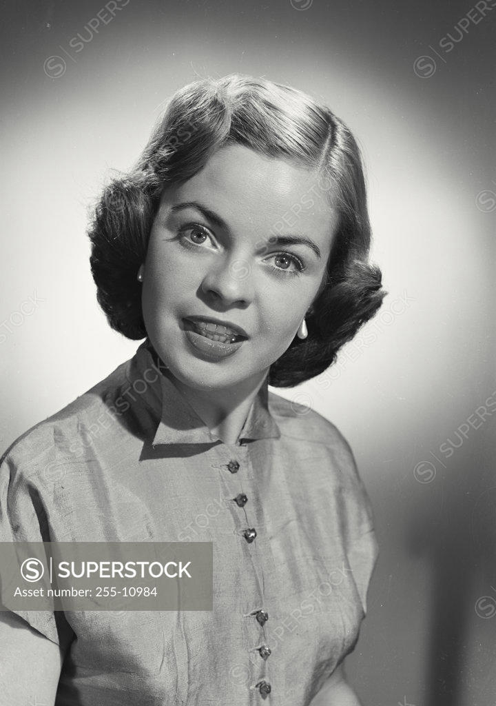 Stock Photo: 255-10984 Portrait of a young woman