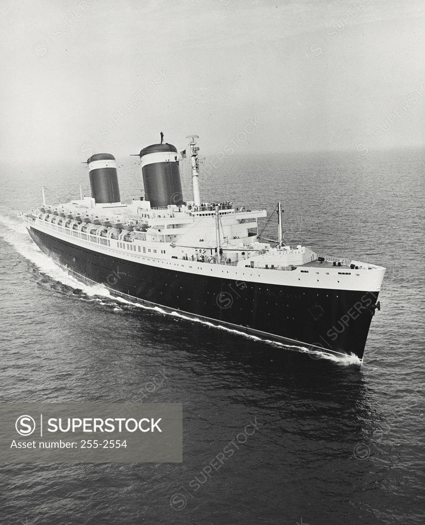 Stock Photo: 255-2554 High angle view of a cruise ship in the sea, SS United States