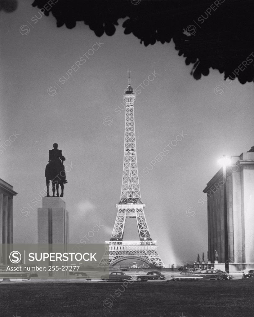 Stock Photo: 255-27277 Eiffel Tower Paris France
