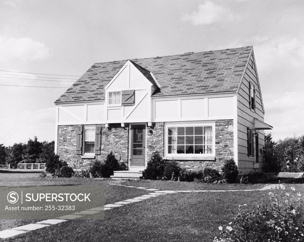Stock Photo: 255-32383 Facade of a house, Oxford, Massachusetts, USA