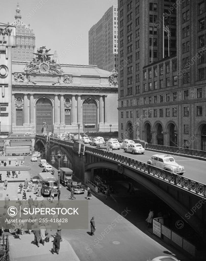 Stock Photo: 255-418428 USA, New York State, New York City, Upper Midtown Manhattan, Grand Central Station out ramp on Park avenue