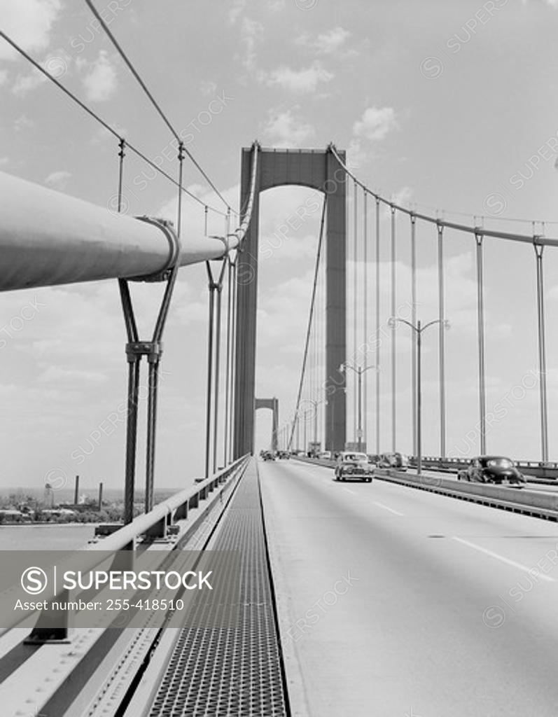 Stock Photo: 255-418510 USA, New Jersey, Delaware, Delaware Memorial Bridge