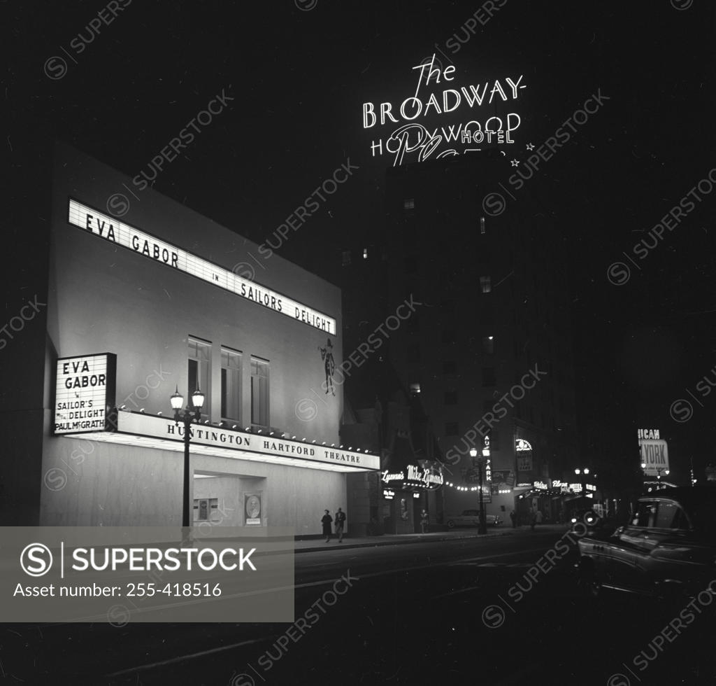 Stock Photo: 255-418516 USA, California, Los Angeles, Hollywood, view of Sunset Boulevard showing Hollywood athletic club